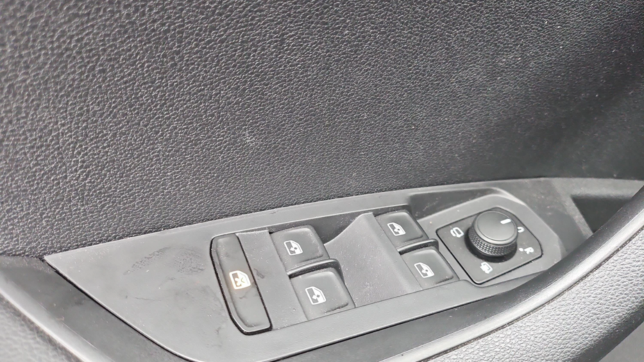 SKODA Karoq Karoq 1.5 TSI ACT Selection