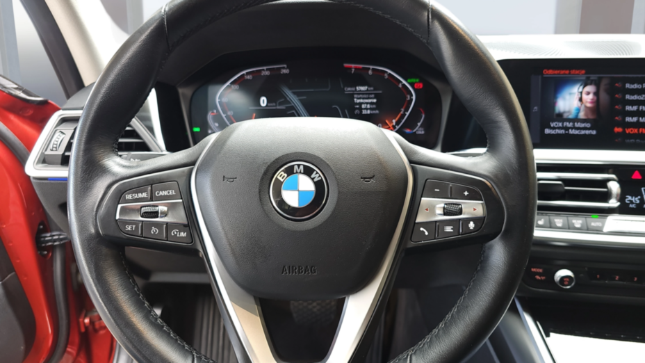 BMW Seria 3 318i Sport Line aut