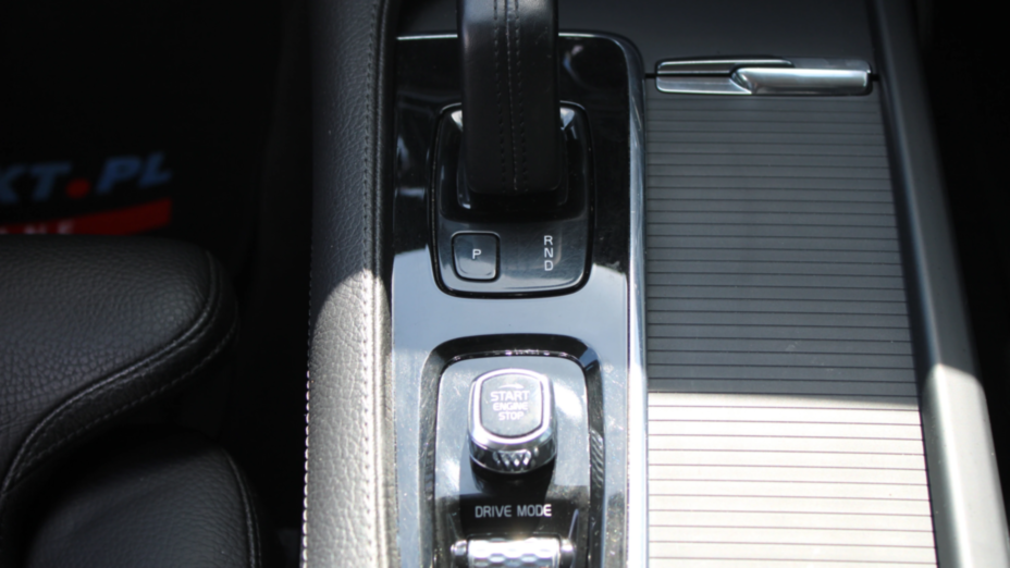 VOLVO V90 V90 B4 D AWD Momentum Pro aut