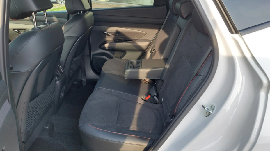 HYUNDAI Tucson Tucson 1.6 T-GDi HEV N-Line 4WD aut Nowy