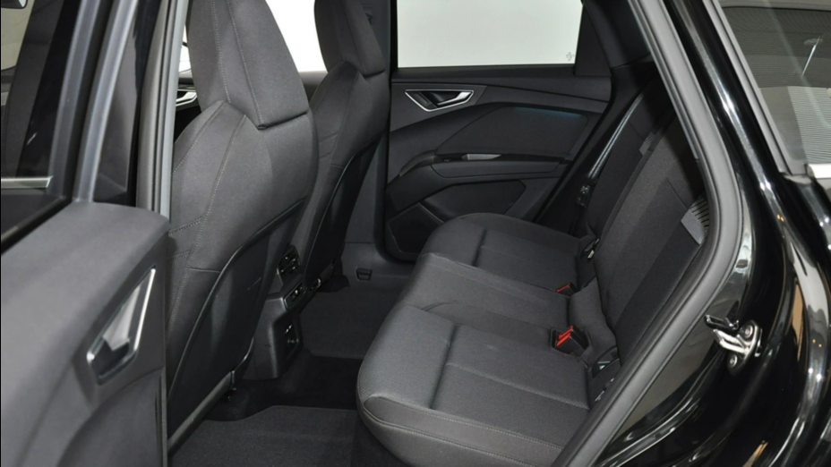 AUDI Q4 Q4 e-tron 35 52kWh Advanced