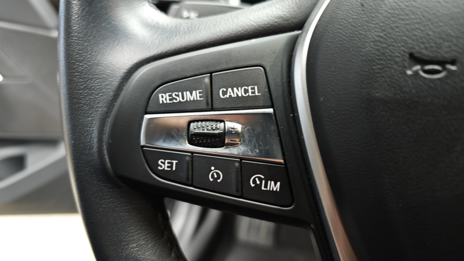 BMW Seria 3 318d Advantage