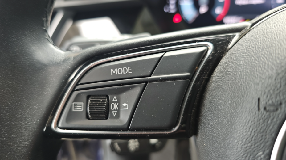 AUDI A3 A3 30 TDI S tronic