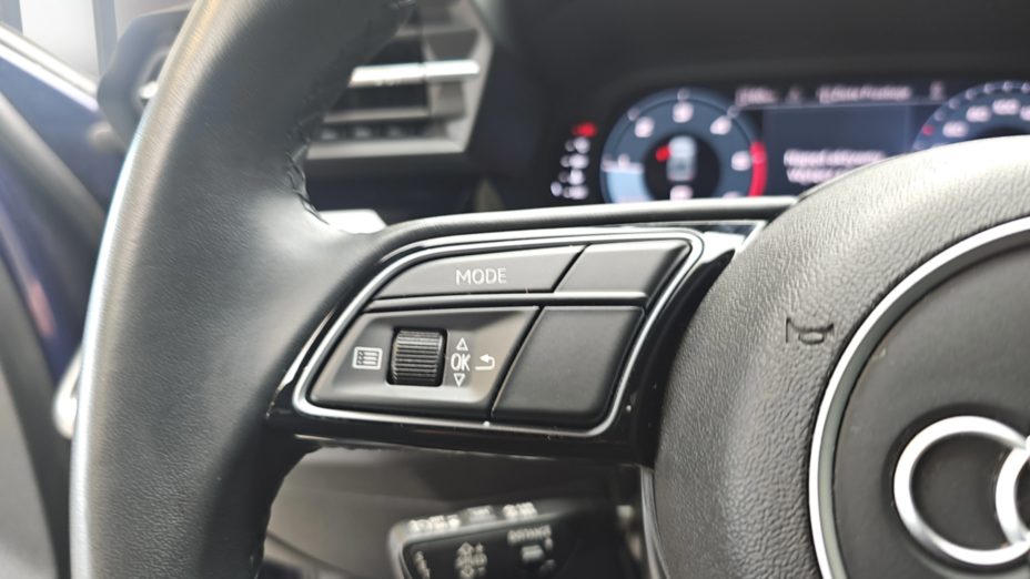 AUDI A3 A3 30 TDI S tronic
