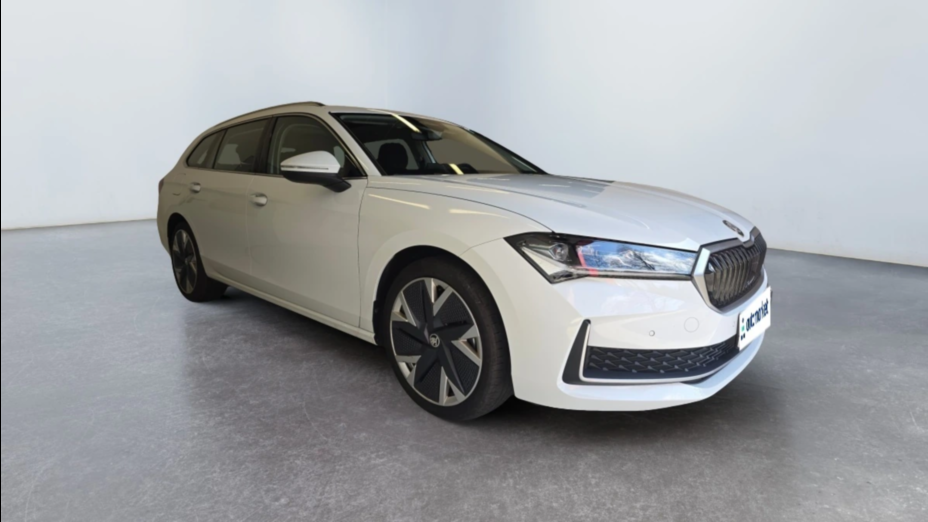 SKODA Superb Superb 2.0 TDI SCR 4x4 Selection DSG