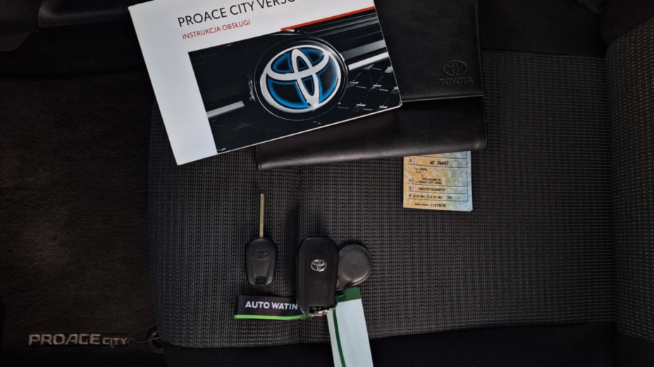 TOYOTA Proace City Verso Proace City Verso 1.5 D-4D Business