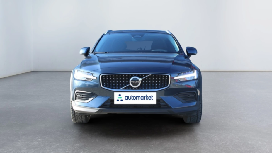 VOLVO V60 V60 CC Plus B5 B AWD aut