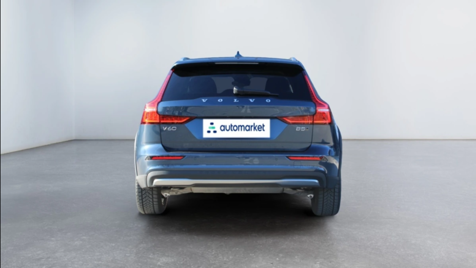 VOLVO V60 V60 CC Plus B5 B AWD aut