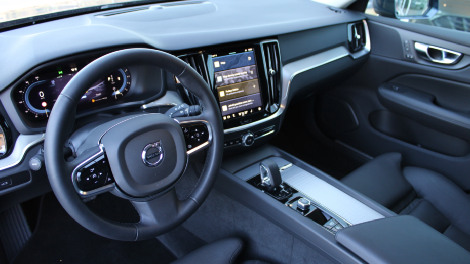 VOLVO V60 V60 CC Plus B5 B AWD aut