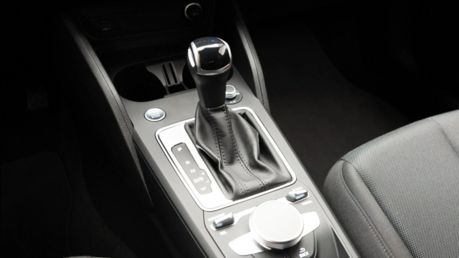 AUDI Q2 Q2 35 TFSI S tronic