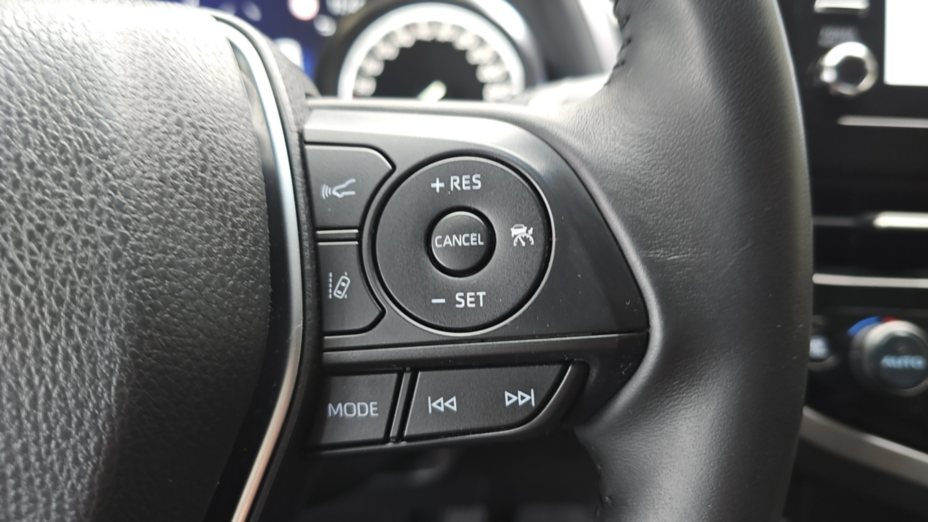TOYOTA Camry Camry 2.5 Hybrid Comfort CVT