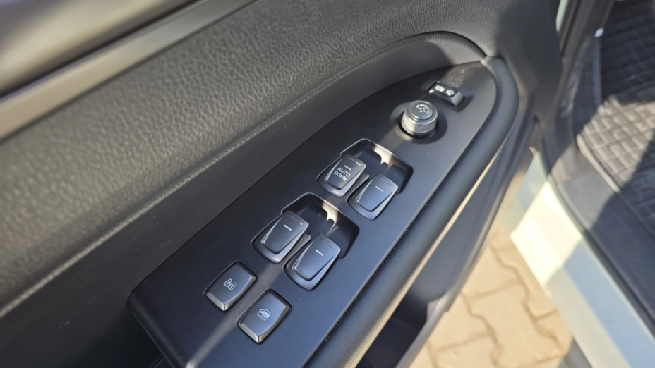 SSANGYONG Musso Musso Grand 2.2 Crystal 4WD
