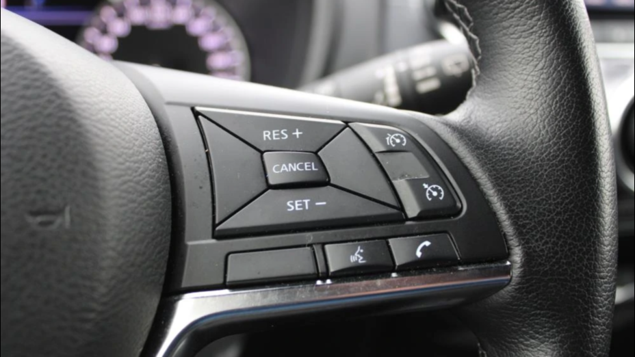 NISSAN Juke Juke 1.6 Hybrid N-Connecta AMT