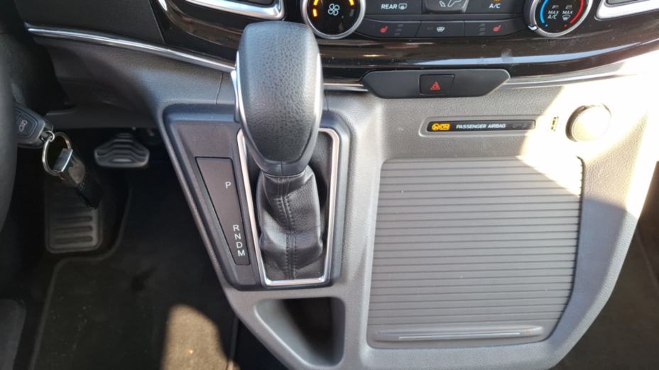 FORD Tourneo Custom Tourneo Custom 2.0 EcoBlue 320 L2 Titanium aut