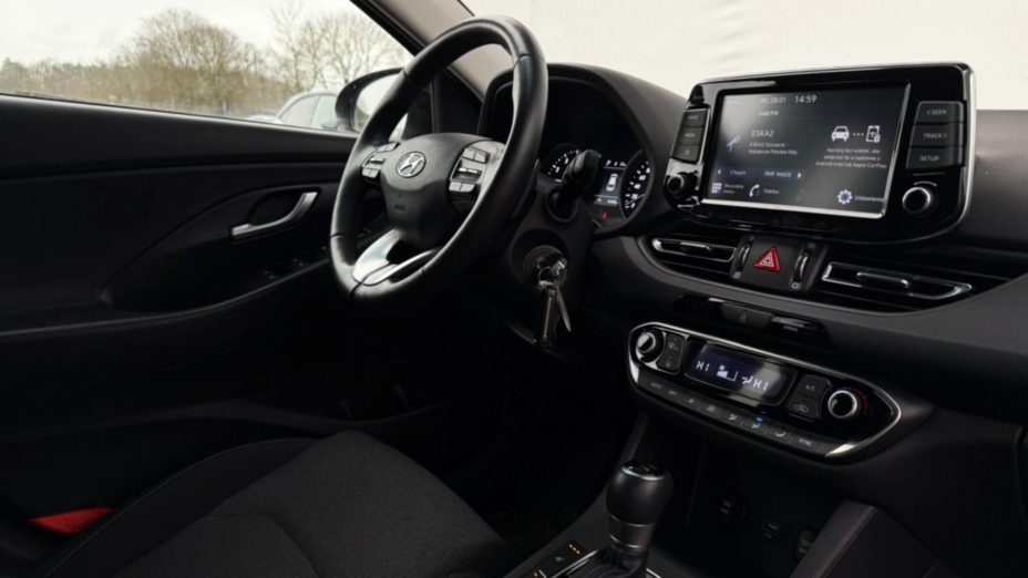 HYUNDAI i30 i30 1.0 T-GDI Smart DCT