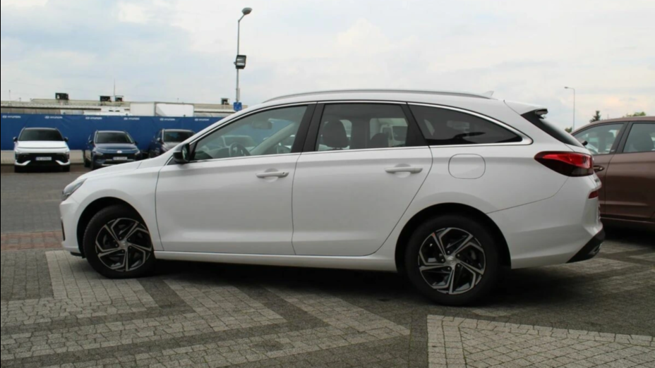 HYUNDAI i30 i30 1.0 T-GDI Smart