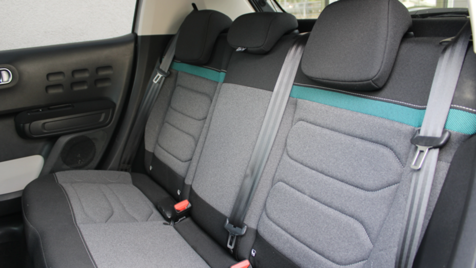 CITROEN C3 C3 1.2 PureTech Shine EAT6