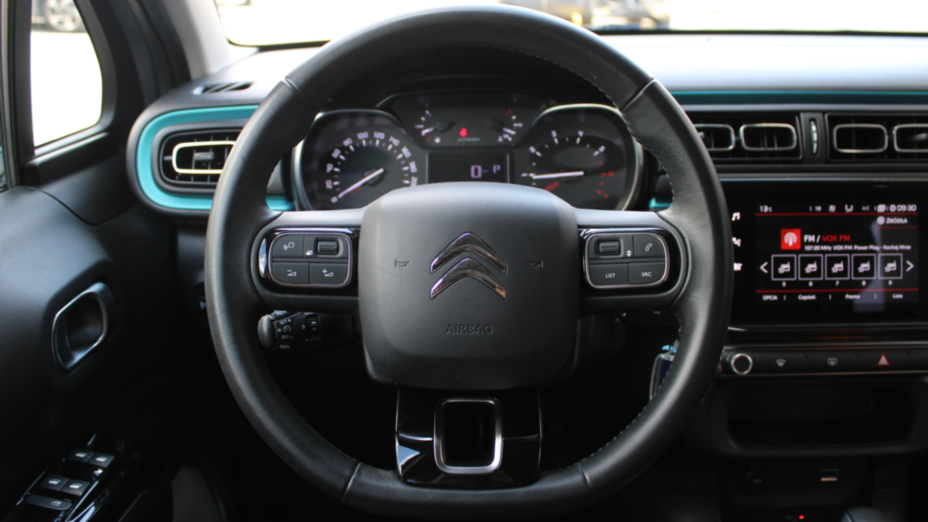 CITROEN C3 C3 1.2 PureTech Shine EAT6