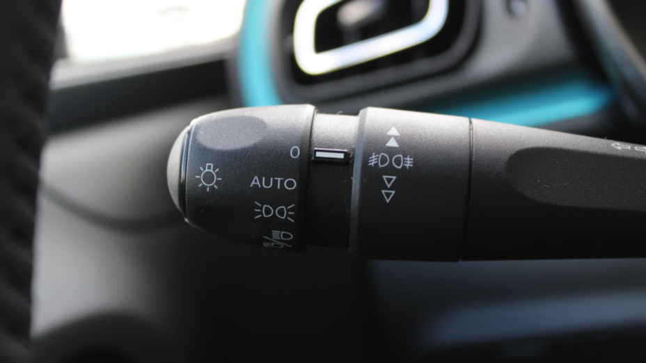 CITROEN C3 C3 1.2 PureTech Shine EAT6