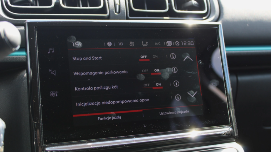 CITROEN C3 C3 1.2 PureTech Shine EAT6