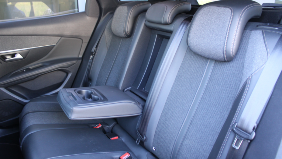 PEUGEOT 3008 3008 2.0 BlueHDi Crossway S&S EAT8