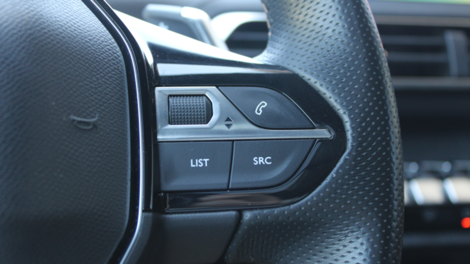 PEUGEOT 3008 3008 2.0 BlueHDi Crossway S&S EAT8