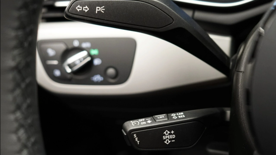 AUDI A4 A4 35 TFSI mHEV Advanced S tronic