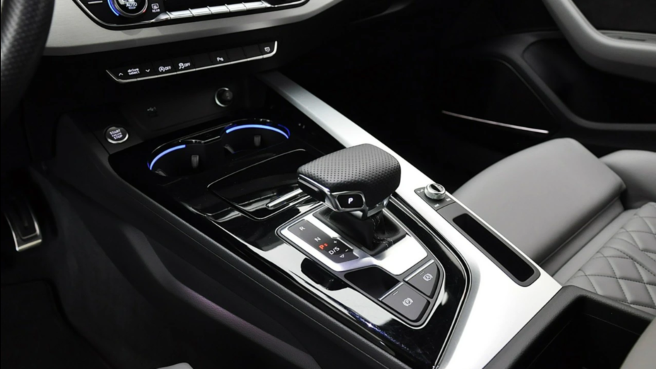 AUDI A5 A5 45 TFSI mHEV Quattro S Line S tronic