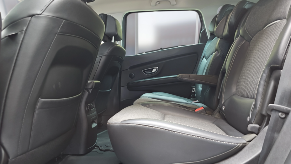 RENAULT Scenic Scenic Gr. 1.3 TCe FAP Intens EDC