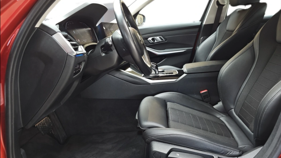 BMW Seria 3 318i Sport Line aut