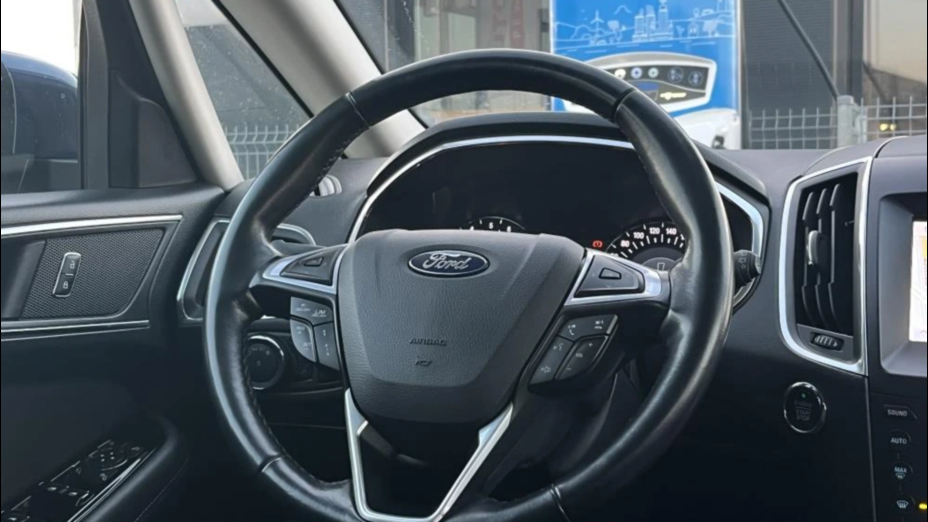 FORD S-MAX S-MAX 2.0 EcoBlue Titanium aut