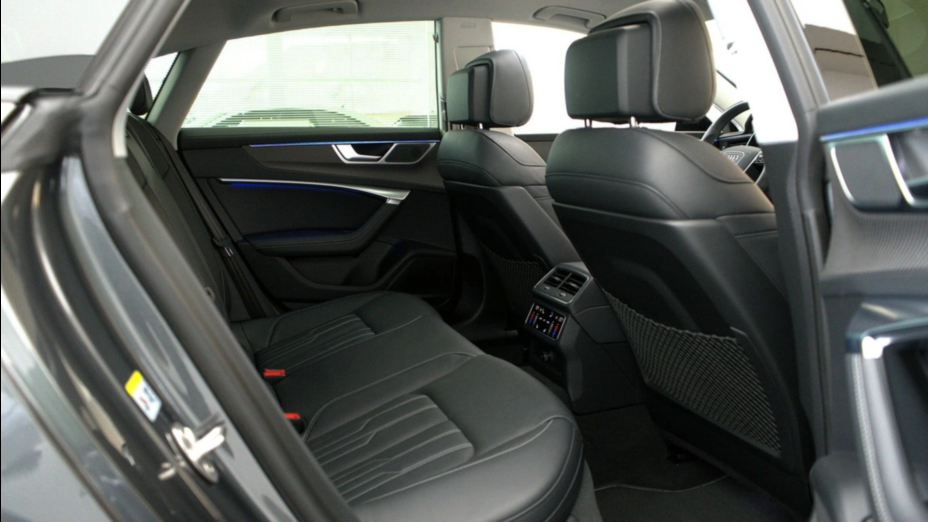 AUDI A7 A7 55 TFSI e Quattro S tronic