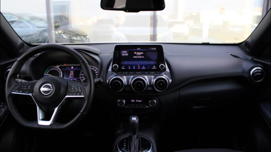 NISSAN Juke Juke 1.6 Hybrid N-Connecta AMT
