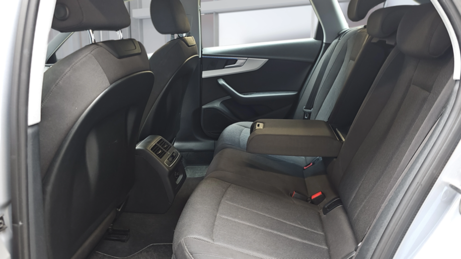 AUDI A4 A4 35 TDI mHEV S tronic