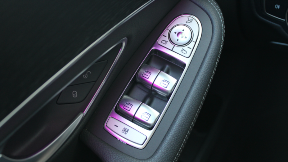 MERCEDES-BENZ C Klasa C 300 d 9G-TRONIC