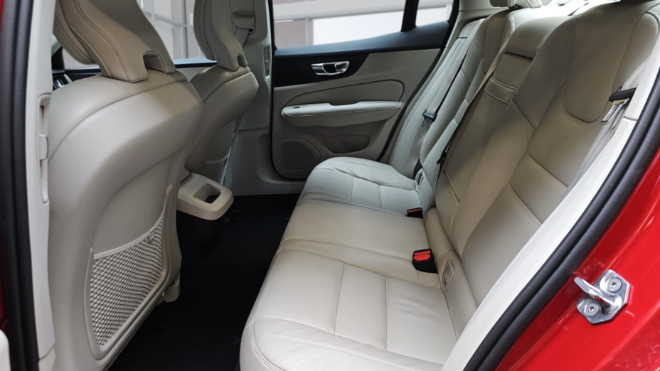 VOLVO S60 S60 B4 B Inscription aut