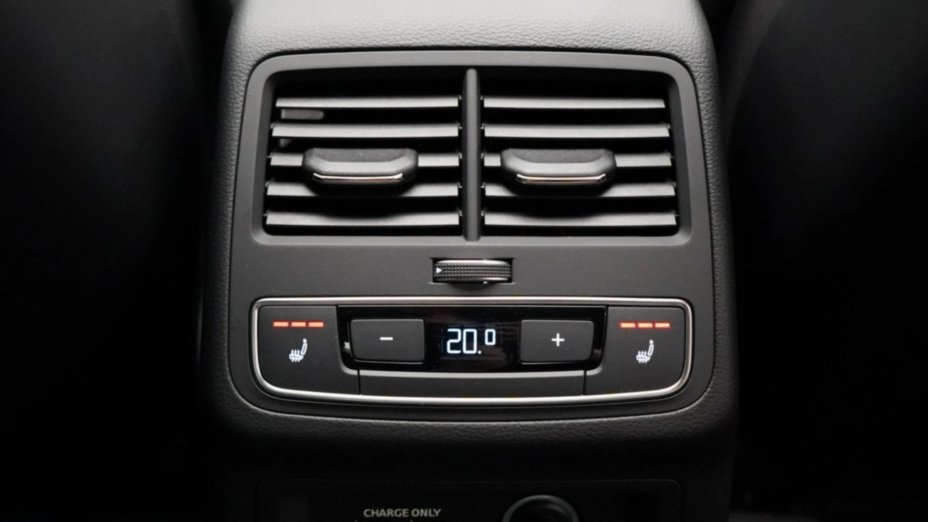 AUDI A5 RS5 Quattro Tiptronic