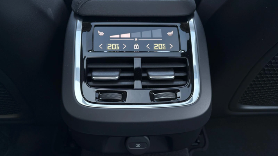 VOLVO S60 S60 B5 B AWD Ultimate Dark aut
