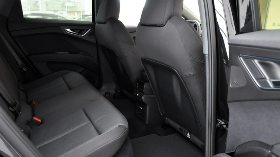 AUDI Q4 Q4 e-tron 40 77kWh Advanced