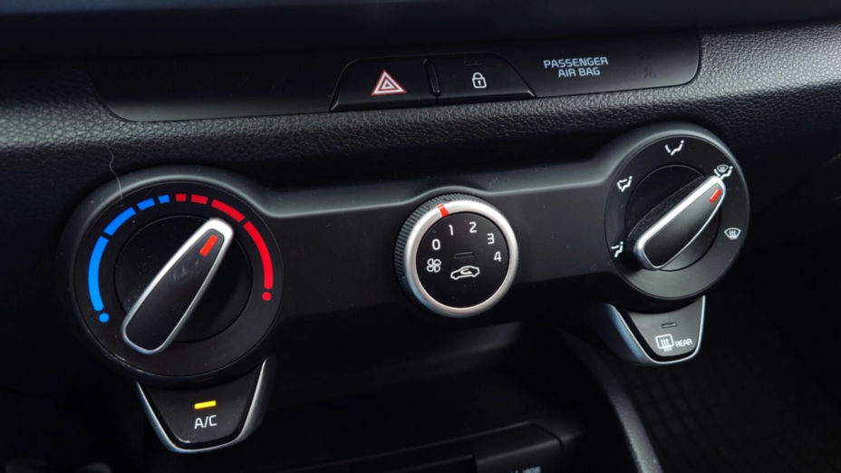 KIA Rio Rio 1.0 T-GDI M