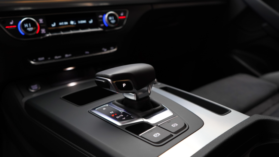 AUDI Q5 Q5 45 TFSI mHEV Quattro S Line S tronic
