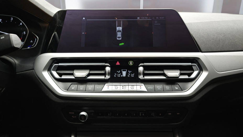 BMW Seria 3 318d Advantage