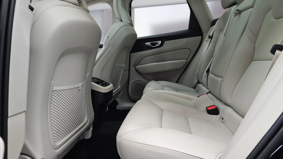 VOLVO XC60 XC60 B5 B AWD Inscription aut