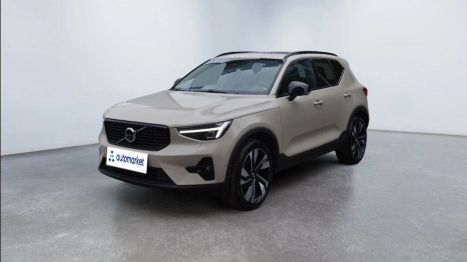 VOLVO XC40 XC40 B4 Plus Dark aut