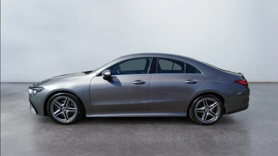 MERCEDES-BENZ CLA CLA 200 AMG Line 7G-DCT