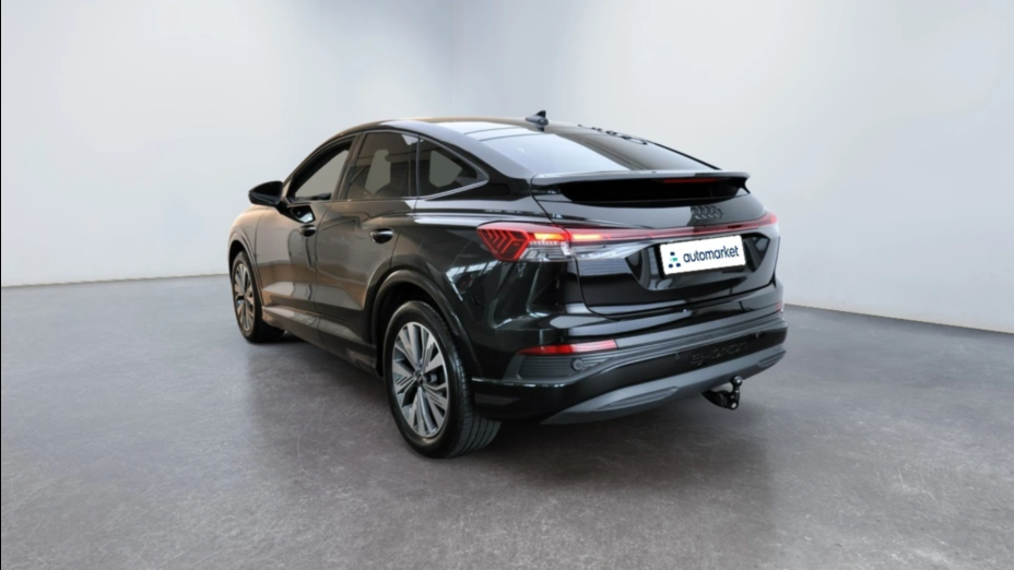 AUDI Q4 Q4 e-tron 40 77kWh Advanced