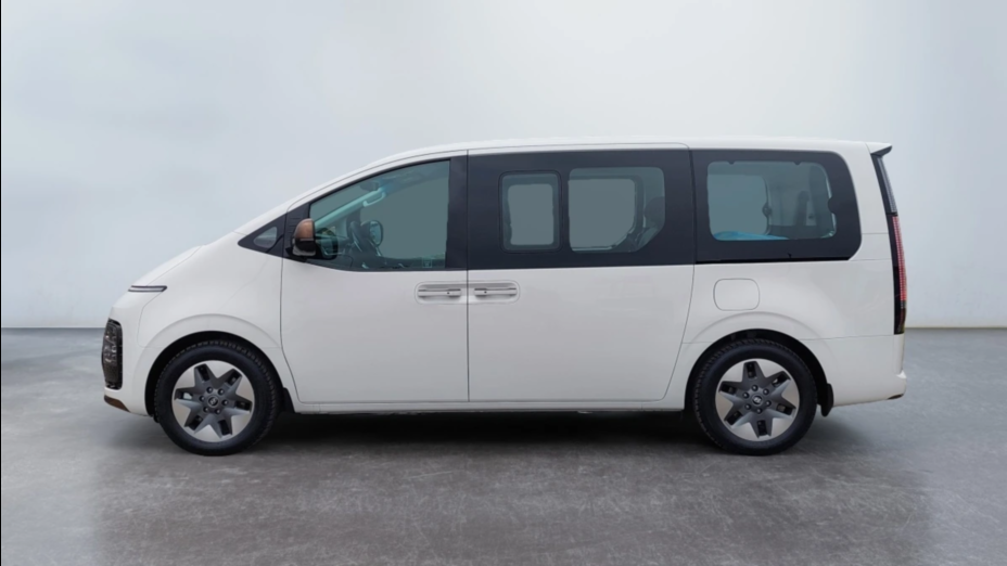 HYUNDAI Staria Staria 1.6 T-GDI HEV Luxury aut Nowy