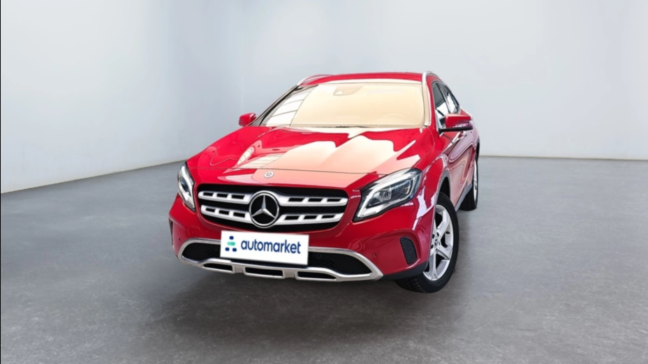 MERCEDES-BENZ GLA GLA 200 7G-DCT Urban