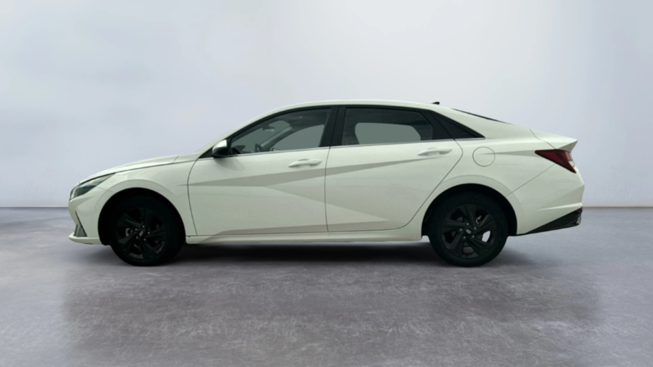 HYUNDAI Elantra Elantra 1.6 Smart CVT