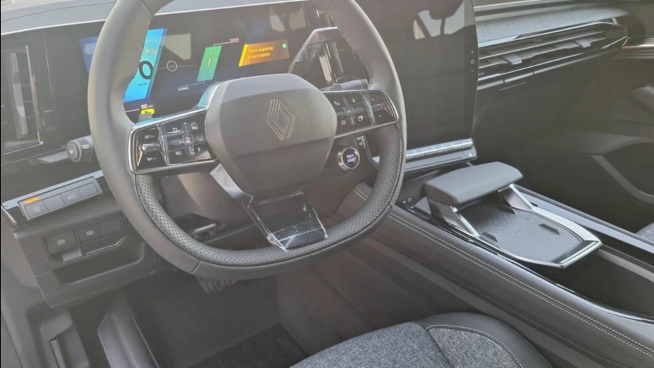 RENAULT Rafale Rafale 1.2 E-Tech Full Hybrid 200 Techno MMT Nowy
